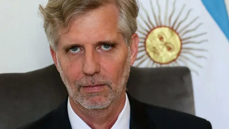 sergio neiffert side