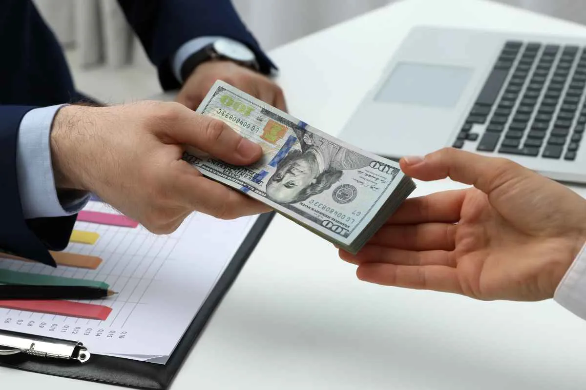 dolar