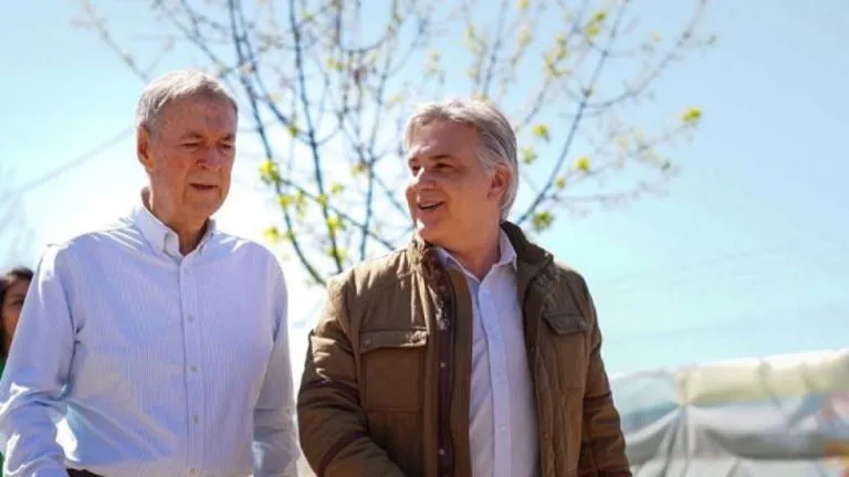 Llaryora y Schiaretti