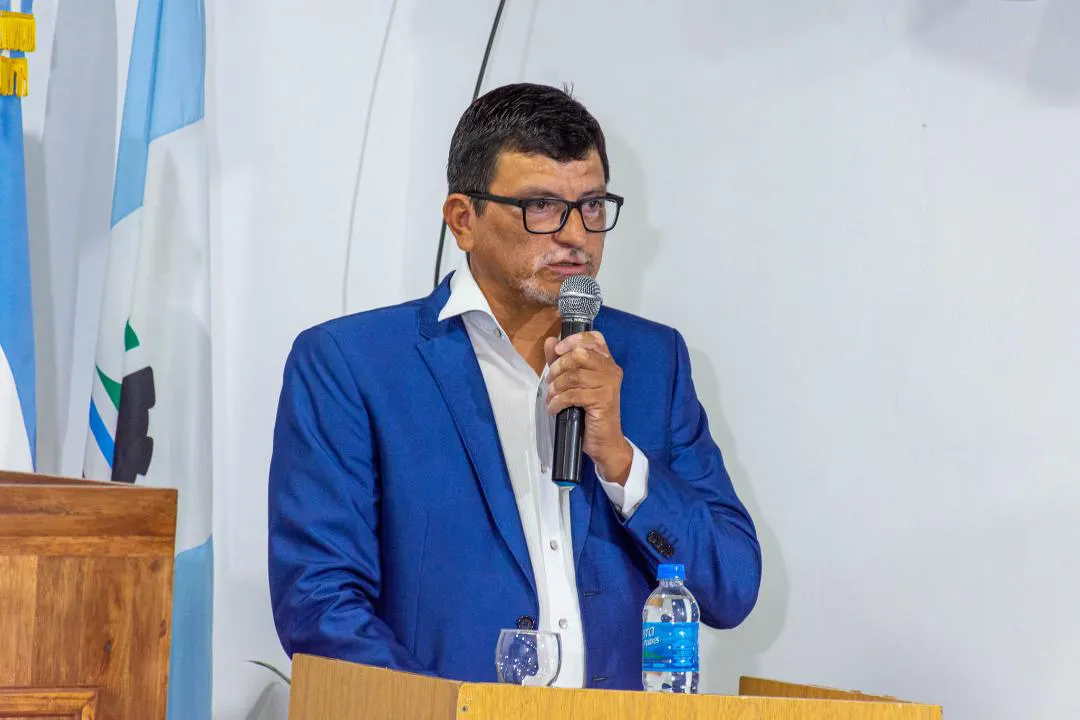 gustavo vergara seado