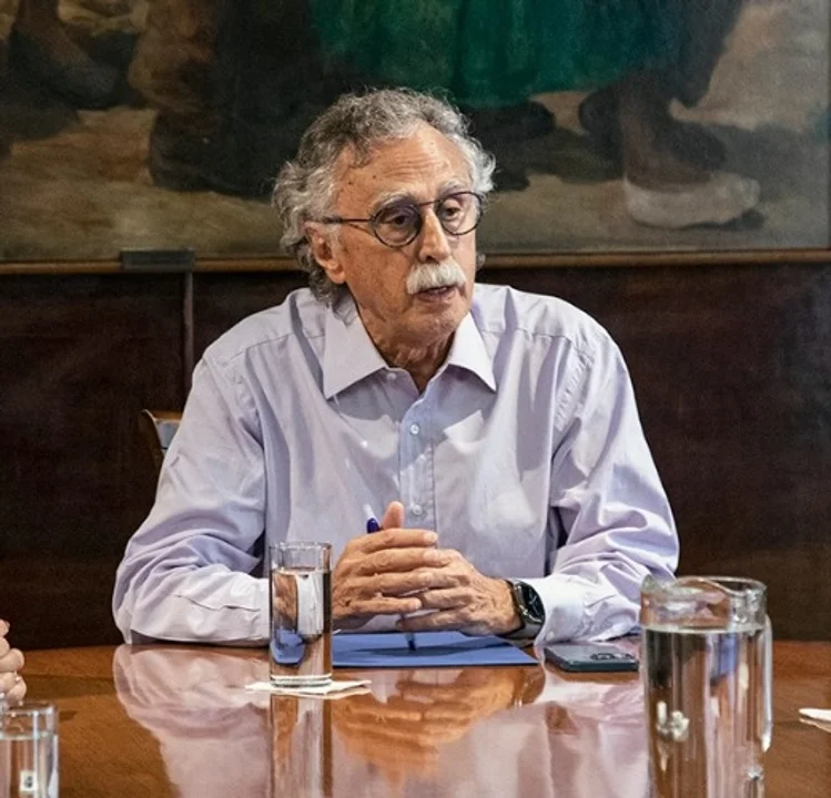 mario lugones