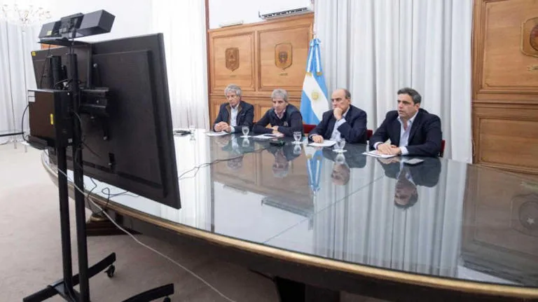 De izquierda a derecha: Juan Pazo, Luis Caputo, Guillermo Francos y Lisandro Catalán