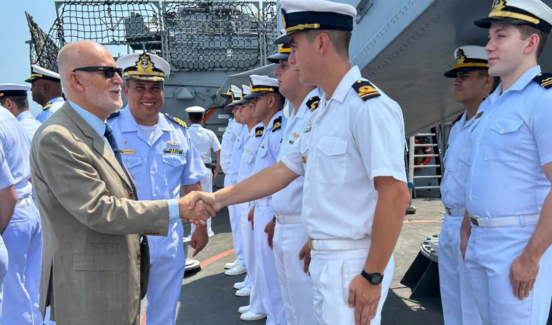 tte Juan Gabriel Schauvinhold