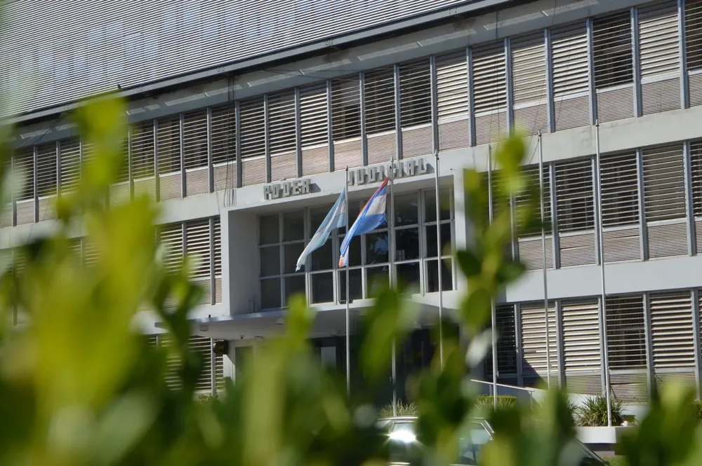 FRENTE-TRIBUNALES