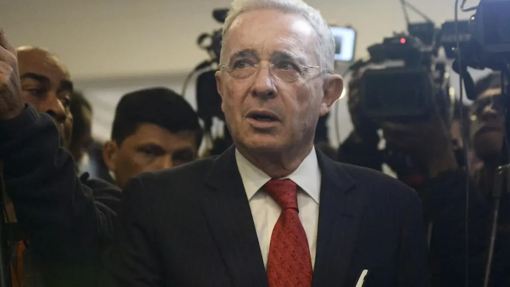 alvaro uribe